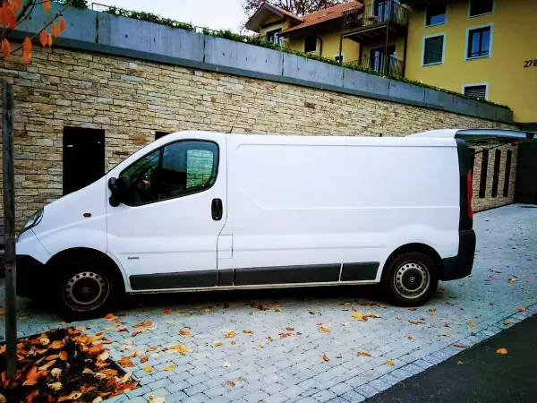 Hausräumungen Kellerräumungen Wohnungsräumungen Bern