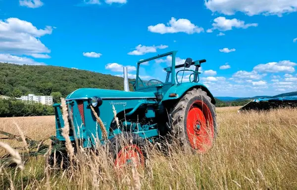 Hanomag R435 Combitrack Traktor Trecker Schlepper Zugmaschine