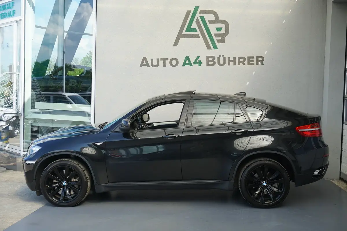 BMW X6 50i
