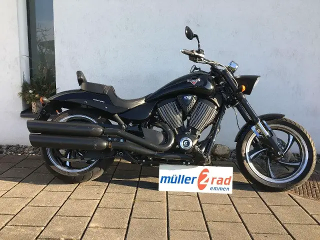 victory hammer 8 ball