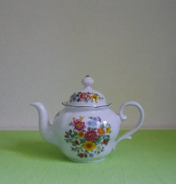 Teekanne Bavaria "Barock" von Seltmann Weiden