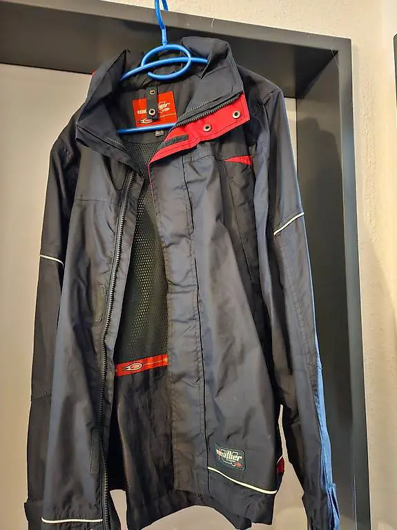 Neu:3-in-1 Jacke mit verstaubarer Kapuze - dunkelgrau - Gr.S