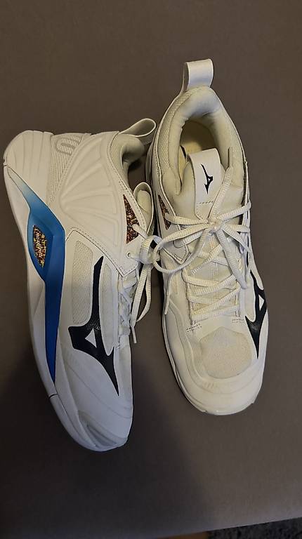 Mizuno Enerzy Hallenschuhe/Handballschuhe Grösse 44