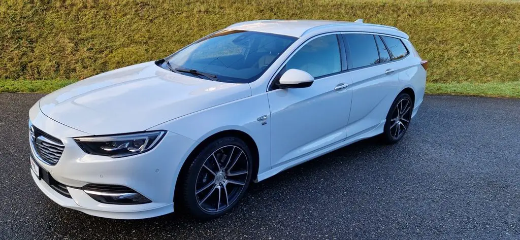 OPEL Insignia Sports Tourer 2.0 T Excellence AWD