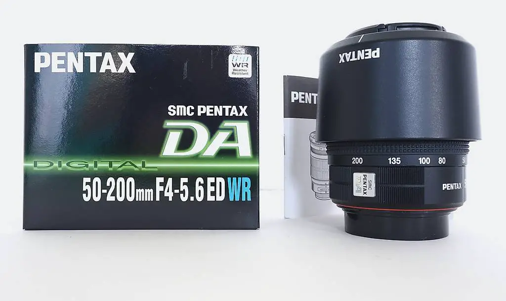 Pentax smc DA 50-200mm F4-5.6 ED WR & UV-Filter