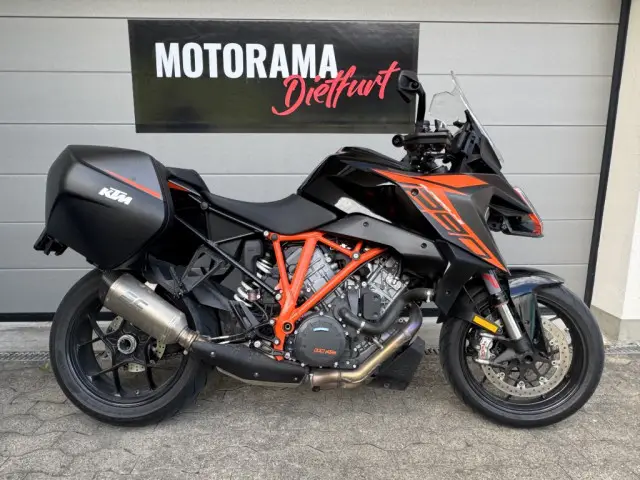 KTM 1290 Super Duke GT