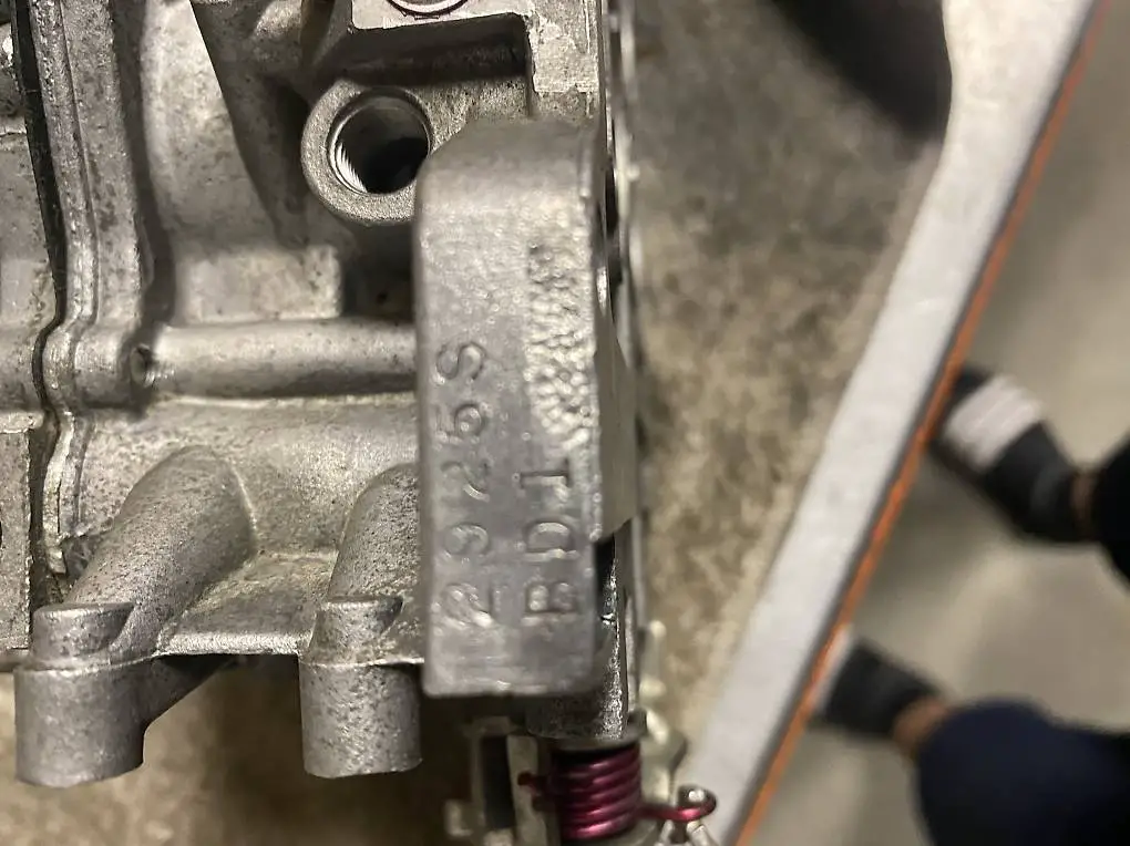 Vergaser zu Plymouth 1960 V8 und zu Thunderbird 1956 V 8