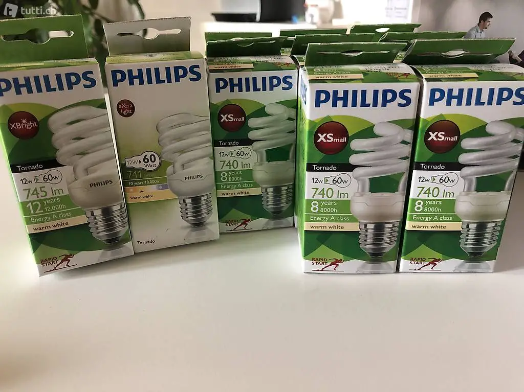 10x Philips Tornado E27 Energiesparlampe 12W = 60W Warmweiss