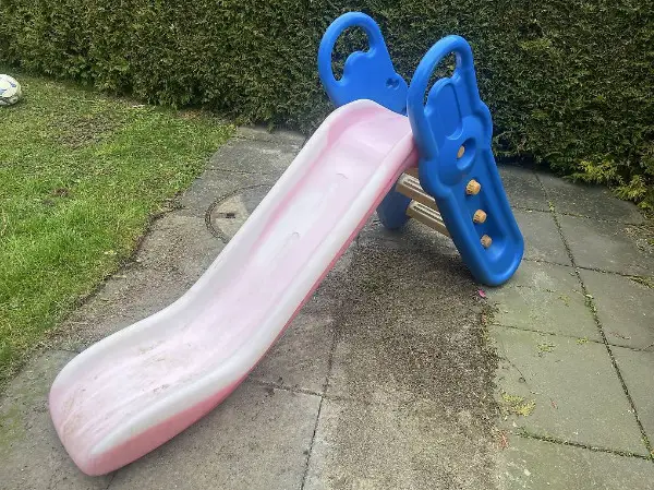 Rutschbahn von BIG - GRATIS abzugeben