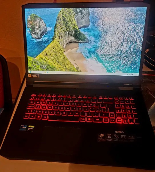 Gamer Notebook Acer Nitro 5 (aufgerüstet)