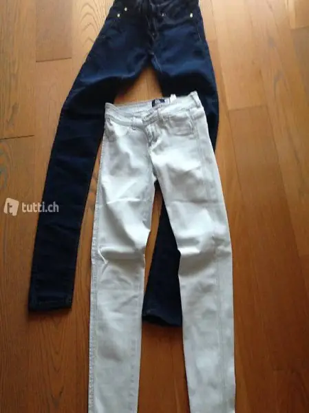 Lots d"habits fille XS/S 152/164