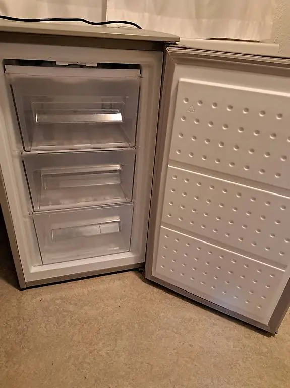 Tiefkühlschrank