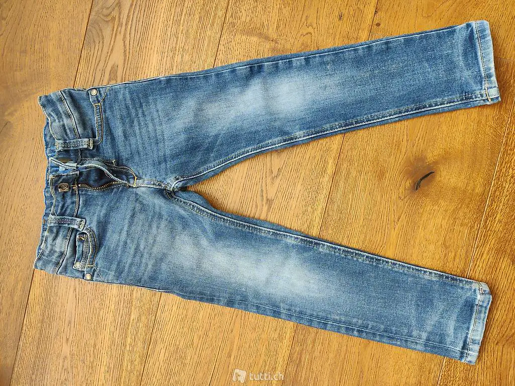 Schöne Jeans Gr. 104 skinnyfit