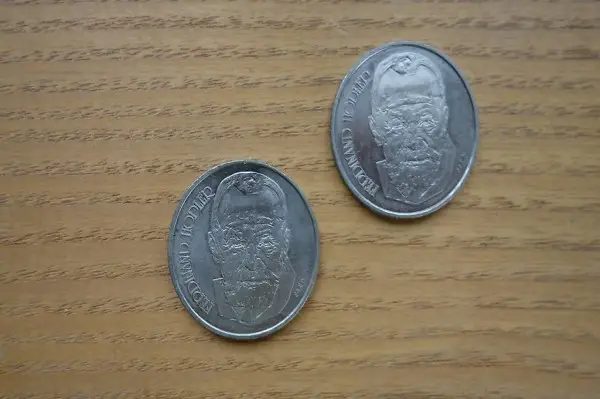 Gedenkmünze 5 Fr. 1980 Ferdinand Hodler 2x