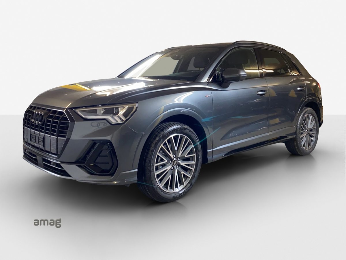 AUDI Q3 35 TFSI S line Attraction