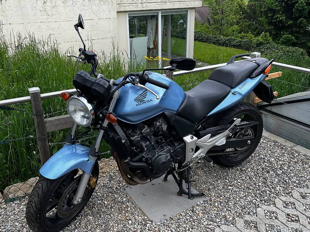 Honda Hornet CBF600 ABS Naked Bike (PC38)