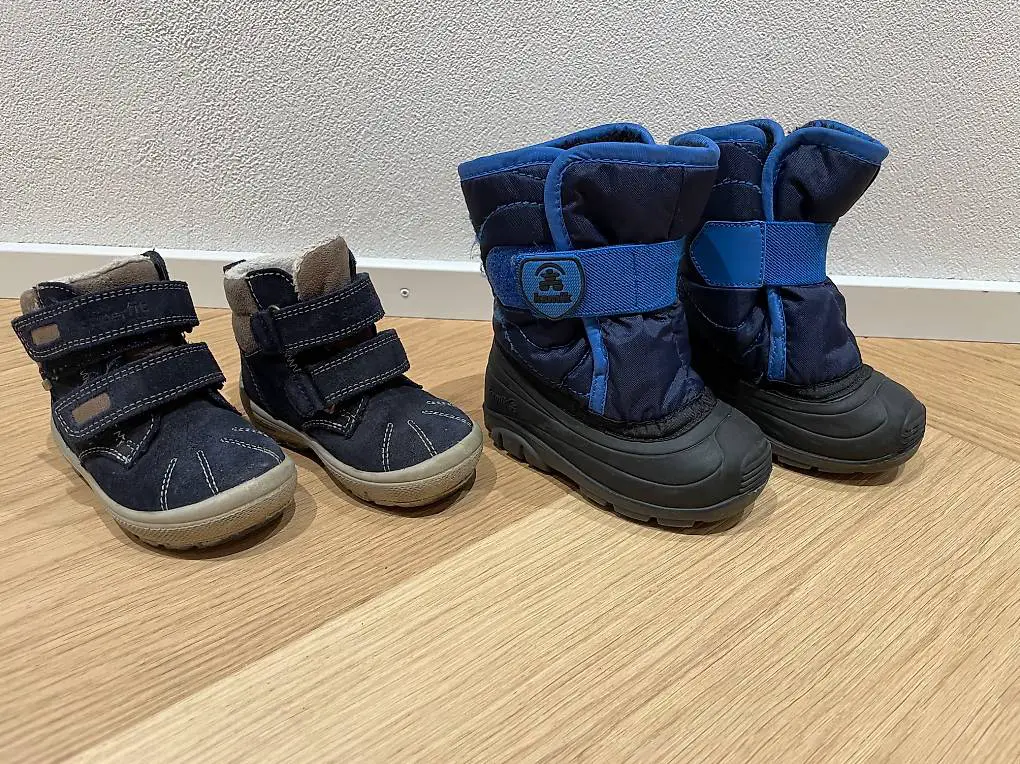 Winterschuhe Gr. 21&22
