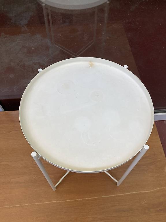 Kleiner Tisch rund metall Garten