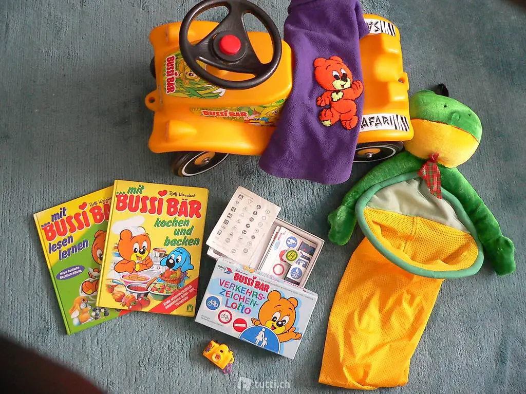 Bobbi Car in "Bussi Bär"-Look