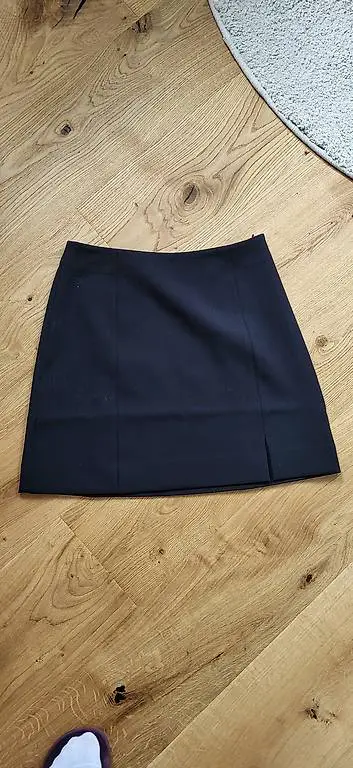 Minirock schwarz Grösse 36