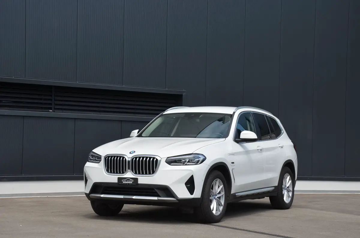 BMW X3 30e