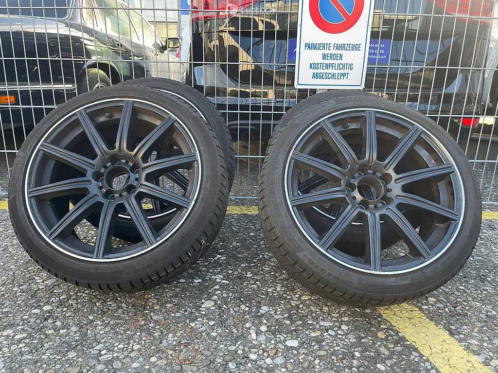  4x Mercedes AMG Felgen - 225/40 R18 V XL - Winter M+S