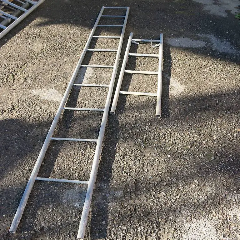 Leitern Schachtleitern