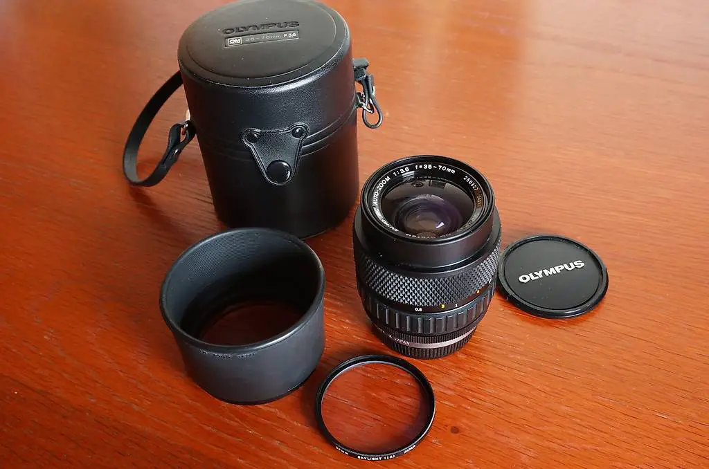 Olympus OM System Zuiko MC Auto Zoom 35-70mm f3.6