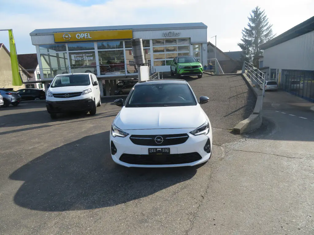 opel corsa 1.2 t 130 now+