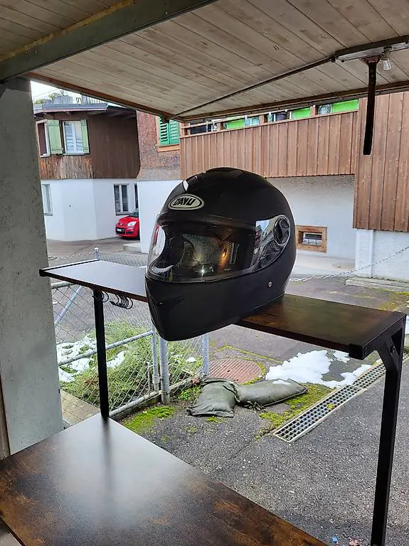 Motorradhelm