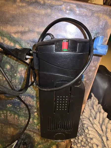 Aquarium 600L mit Filter uns diversem Zubehör