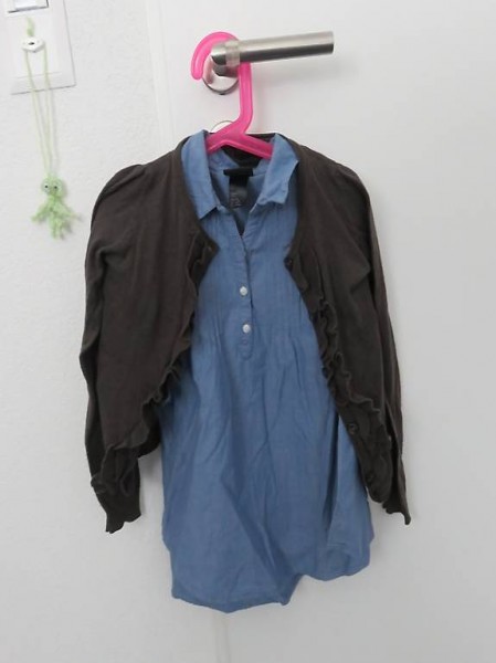 Jeans Bluse und braunes Jäckchen H & M Gr. 110 / 116