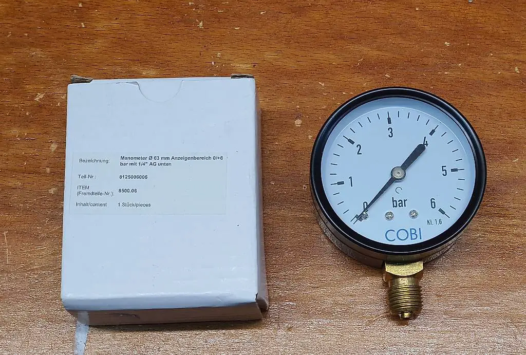 Druckmanometer für Wasser- oder Luftsysteme 0 - 6 bar