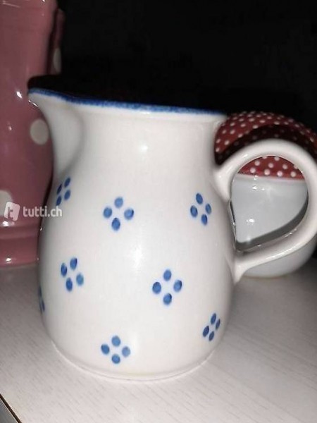 KLEINER KRUG GESTEMPELT