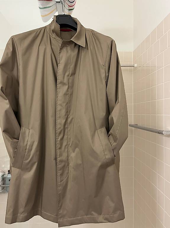 regenmantel/staubmantel