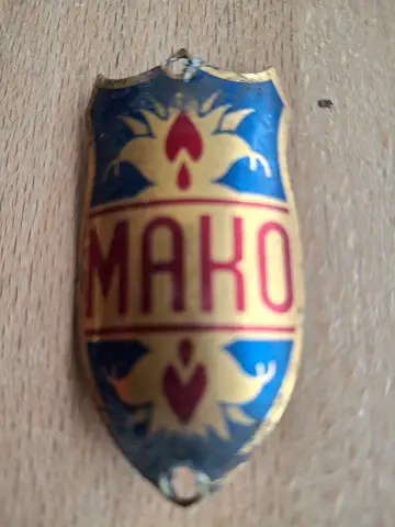 Mako Velo Steuerkopf CH Schild Emblem