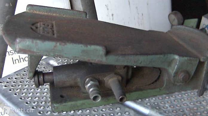  Pneumatik Ventil Fussbetrieb 137, -