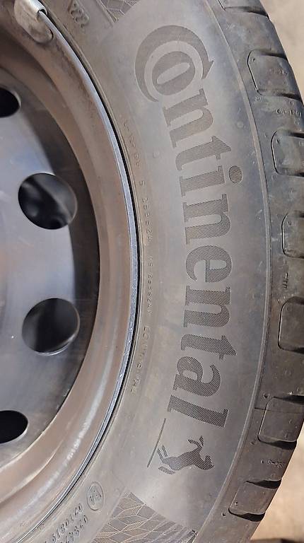 Sommerräder Dachträger Kompletträder Suzuki Baleno