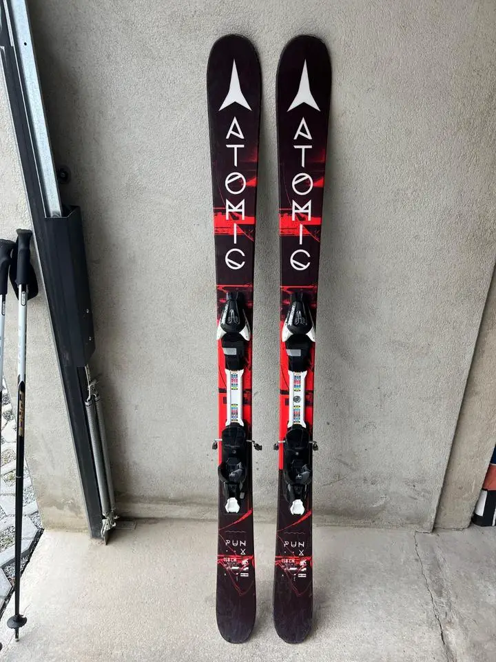 ATOMIC PUN X Freestyle Ski 150 cm + ATOMIC EZYtrak 7 Bindung