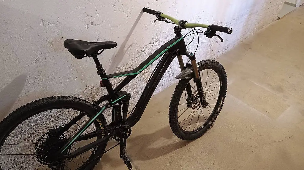 Radon Slide Carbon Fully Gr. L VHB