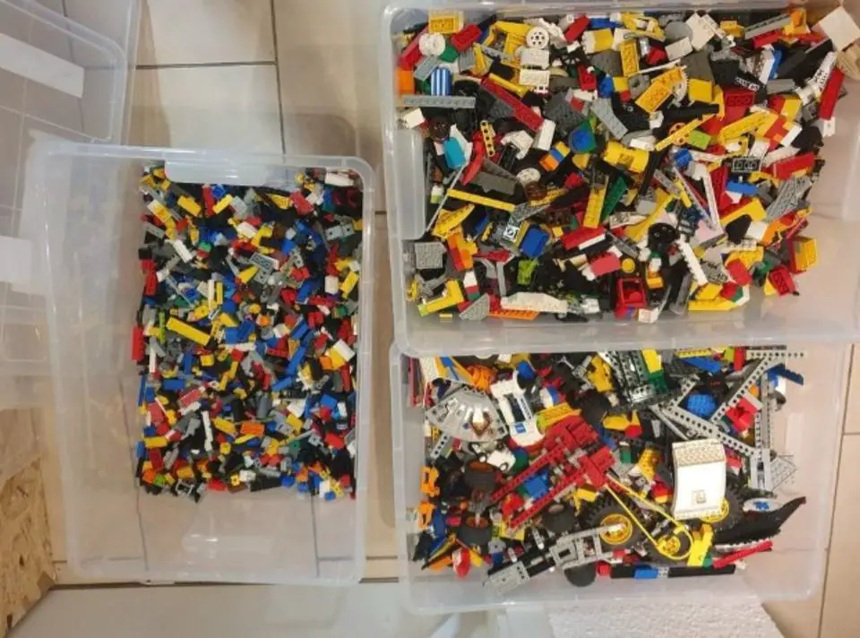 Suche Lego / Konvolute / Figuren Anleitungen Kiloware etc.