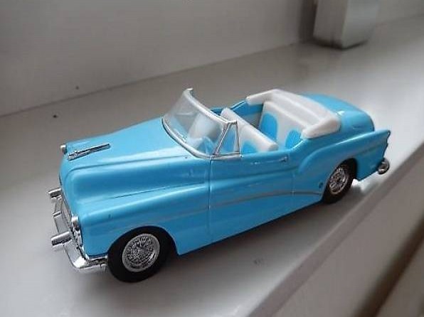 Buick Skylark - Dinky -