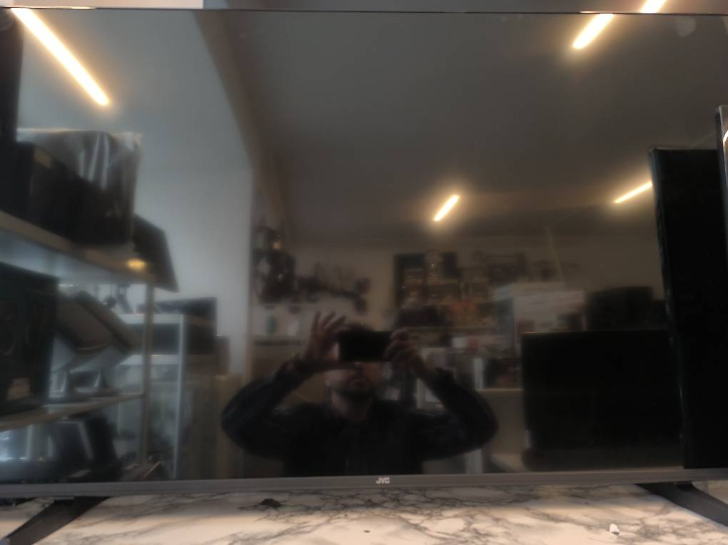 JVC Android TV 50" garantie jusqu"à Mars 2027