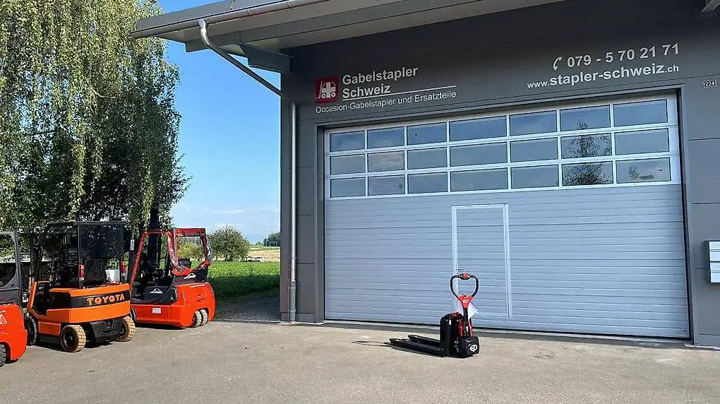 EP F4 / 25333 / Hubwagen / Gabelstapler / Ameise