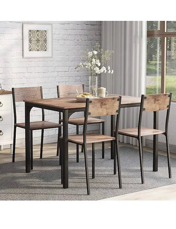 Küchentisch mit Stühlen