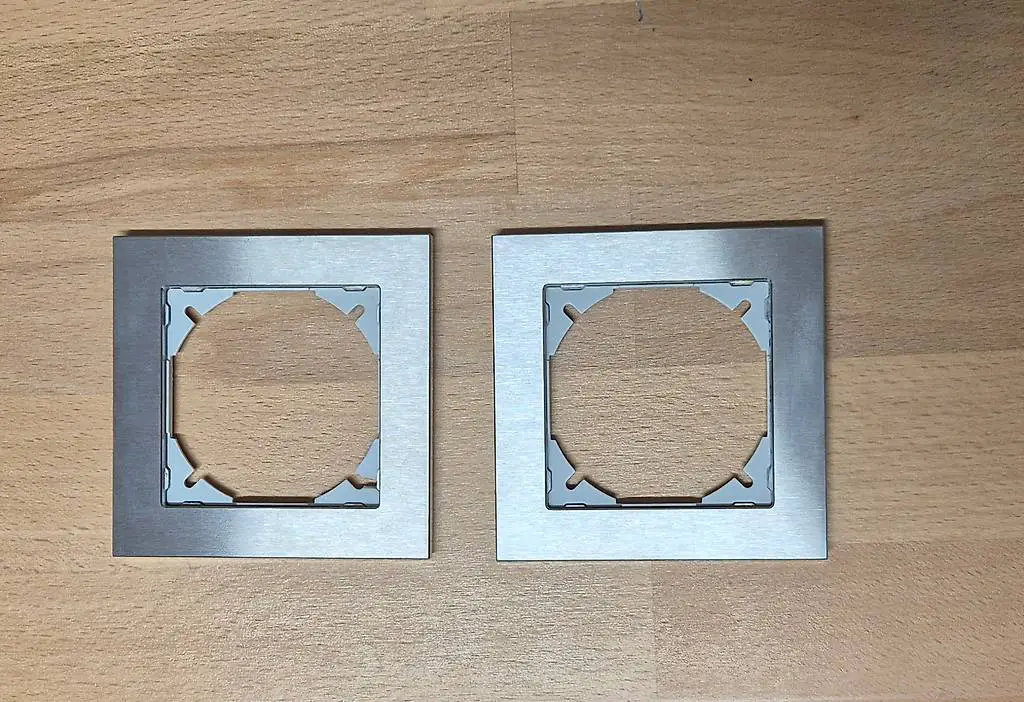 Feller Edizio Due - Edelstahlrahmen 3 Stück