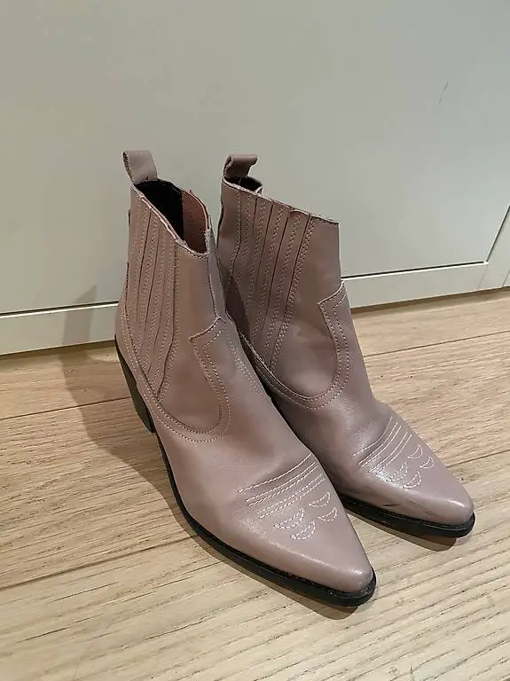 Rosa Cowboystiefel Gr. 39 - Herbst Trend