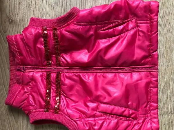 Pinkes Gilet / Weste Grösse 110