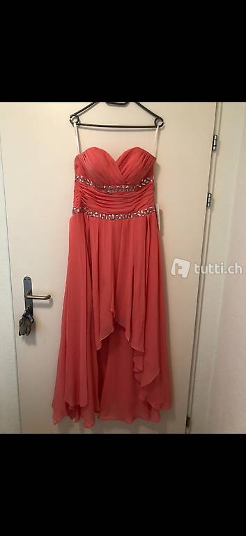 Cocktailkleid noch nie getragen