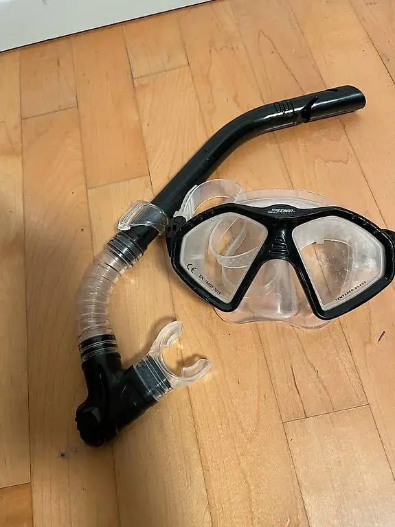 Taucherbrille mit Schnorchel zum verschenken